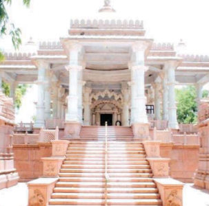 गुजरात स्थित श्री वामज तीर्थ जैन मंदिर, शेरिसा